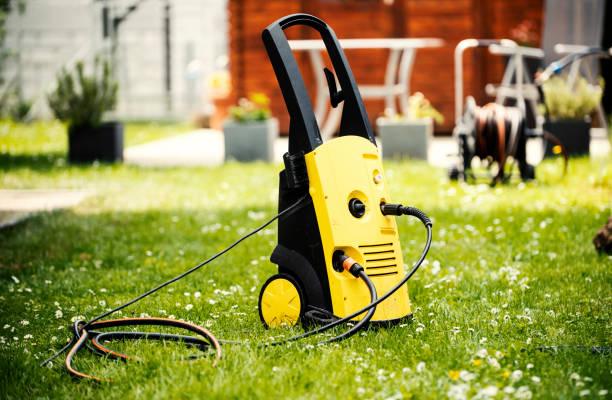 Best Parking Lot and Garage Cleaning  in Potterville, MI